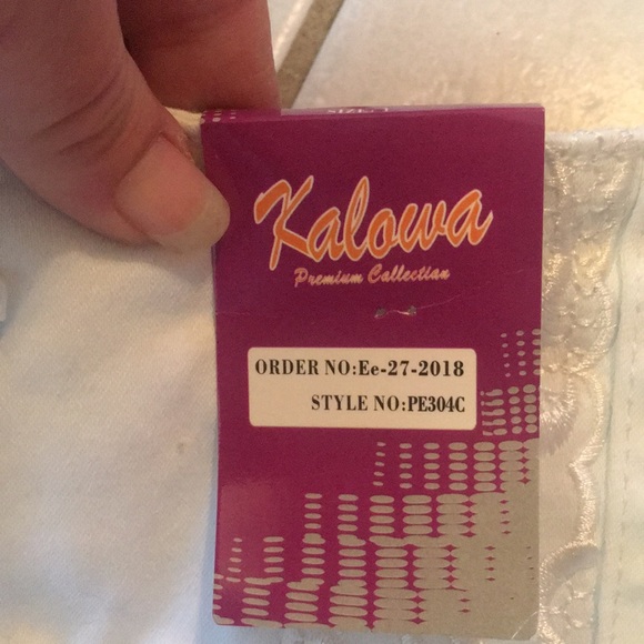 HW WHITE JEANS - Picture 11 of 14